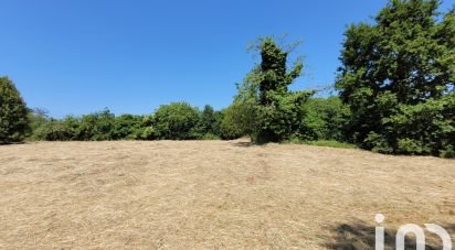 Land of 1,852 m² in Calorguen (22100)