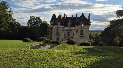 Château 20 pièces de 900 m² à Lizy-sur-Ourcq (77440)