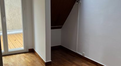 Town house 4 rooms of 47 m² in Luzarches (95270)