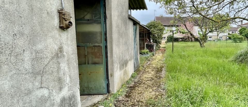 Maison 4 pièces de 75 m² à Saint-Vallier (71230)