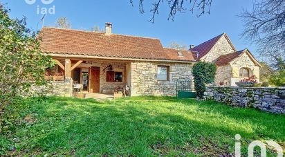 Country home 11 rooms of 311 m² in Saillac (46260)