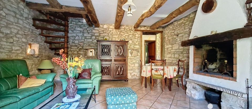 Country house 11 rooms of 311 m² in Saillac (46260)