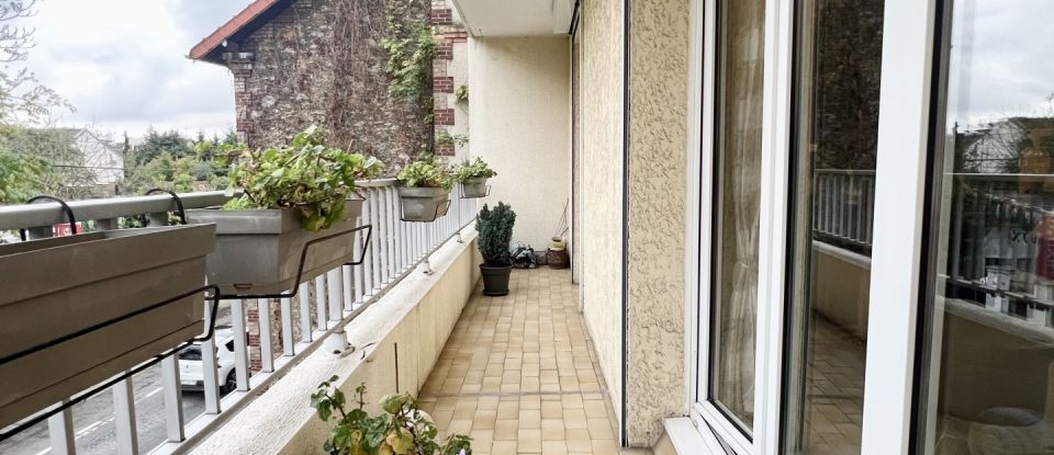 Appartement 4 pièces de 82 m² à Bondy (93140)