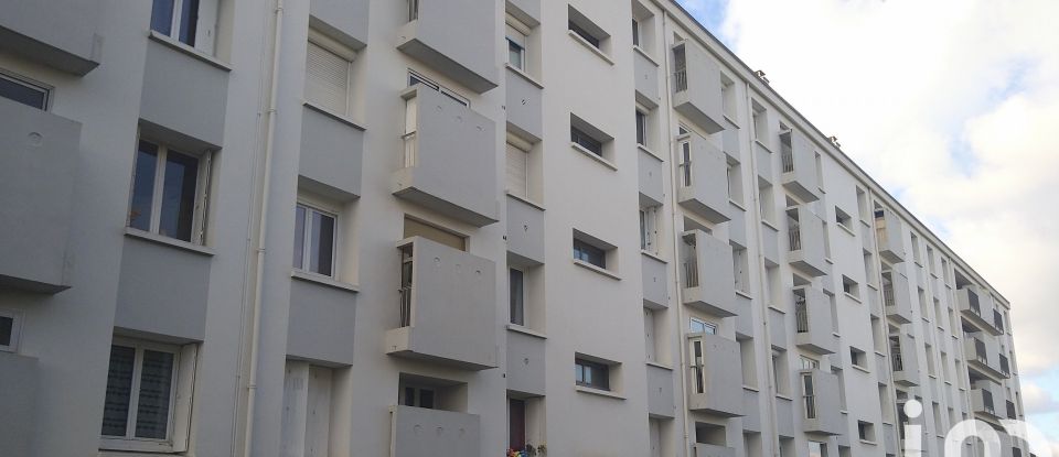 Appartement 3 pièces de 54 m² à Guingamp (22200)