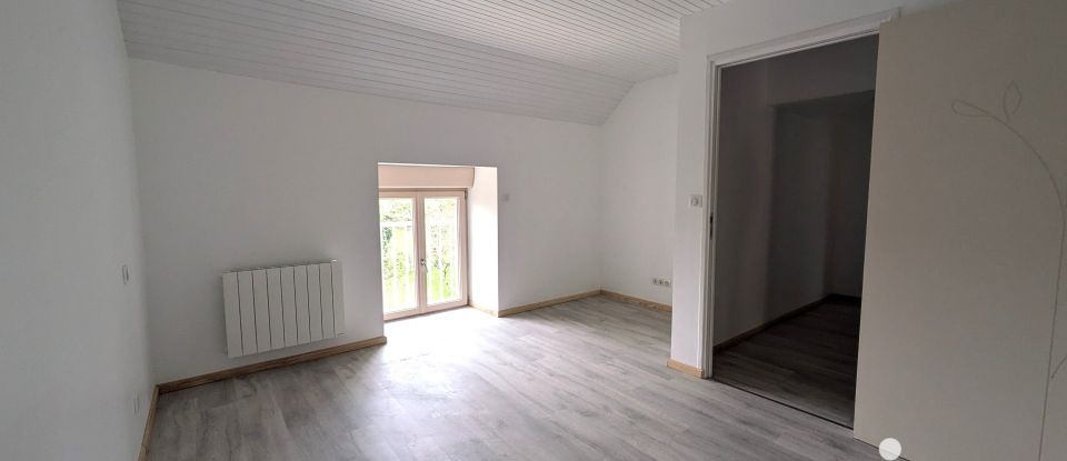 House 5 rooms of 135 m² in Chassigny (52190)