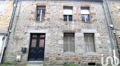 Town house 6 rooms of 127 m² in Avranches (50300)