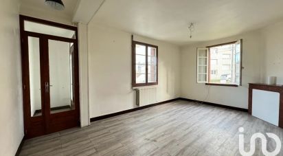 Maison 5 pièces de 104 m² à Lavelanet (09300)