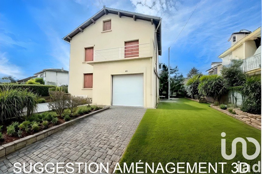 Maison 5 pièces de 104 m² à Lavelanet (09300)