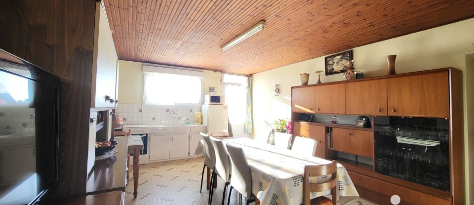 Maison de campagne 5 pièces de 217 m² à Saint-Vincent-sur-Jard (85520)