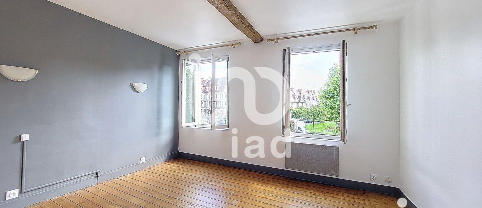 Appartement 6 pièces de 181 m² à Yvetot (76190)