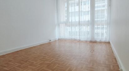 Appartement 2 pièces de 46 m² à Les Ulis (91940)