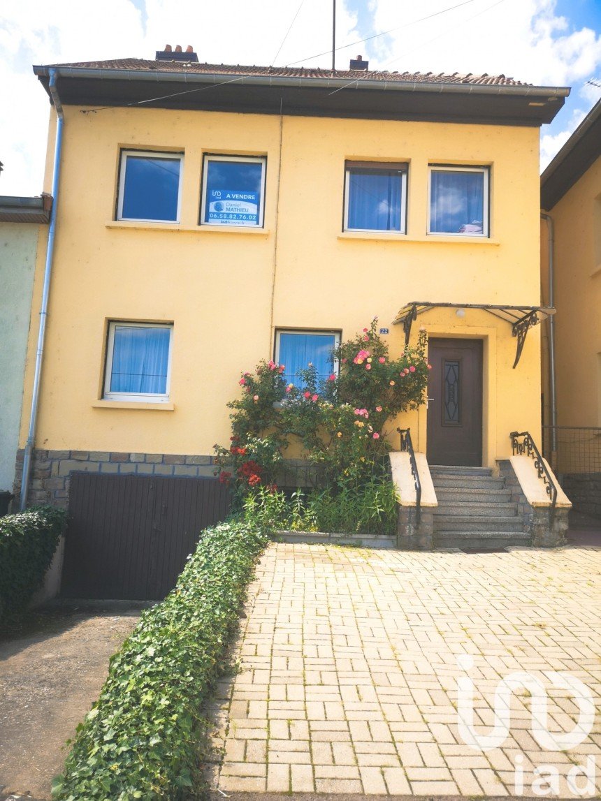 Maison 12 pièces de 336 m² à Francaltroff (57670)