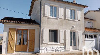 Maison 6 pièces de 109 m² à Prin-Deyrançon (79210)