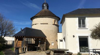 House 20 rooms of 640 m² in Vendeuvre-du-Poitou (86380)