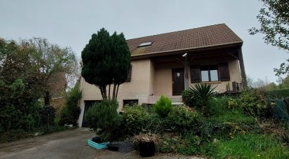 House 5 rooms of 120 m² in Boulogne-sur-Mer (62200)