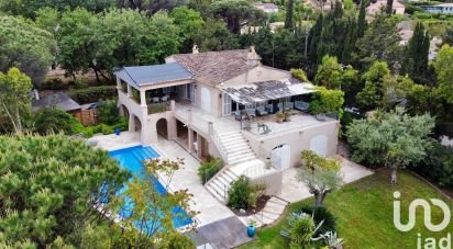 Maison traditionnelle 5 pièces de 198 m² à Saint-Tropez (83990)