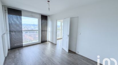 Appartement 3 pièces de 65 m² à Rouen (76000)