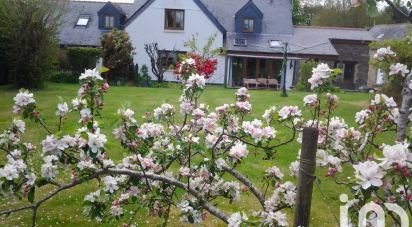 Country home 7 rooms of 192 m² in Plonévez-du-Faou (29530)