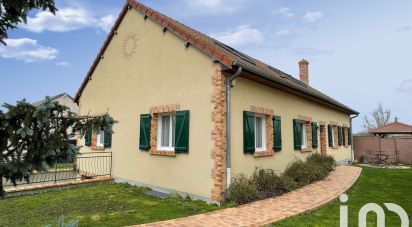 Traditional house 9 rooms of 200 m² in Saint-Étienne-sur-Suippe (51110)