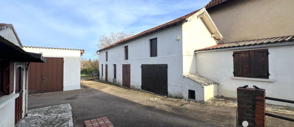 Pavillon 7 pièces de 165 m² à Auxerre (89000)