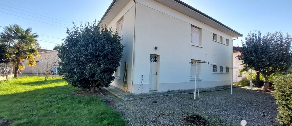 House 5 rooms of 143 m² in Tarbes (65000)