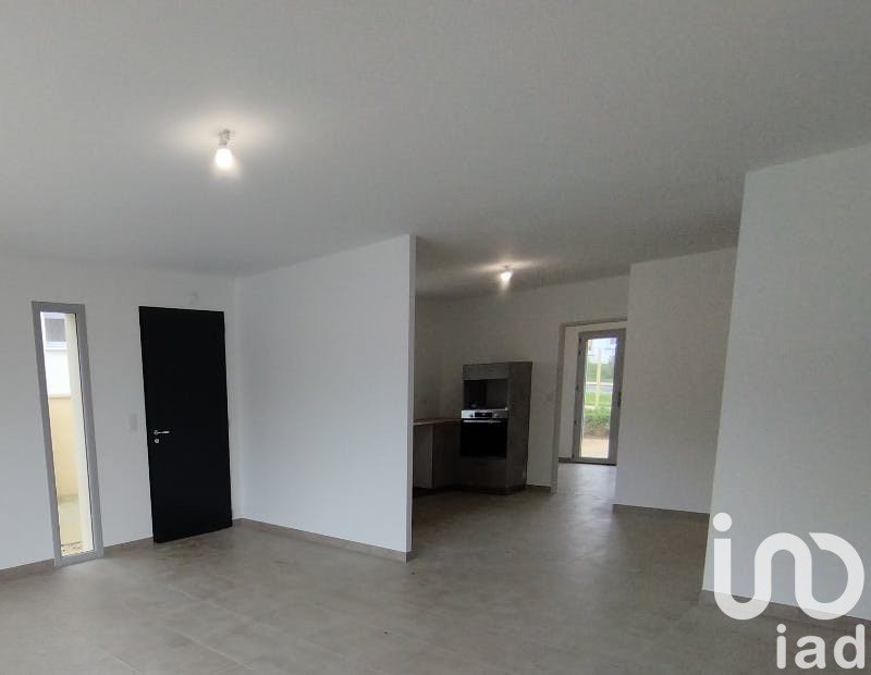 Maison 4 pièces de 91 m² à Saint-Benoît (86280)