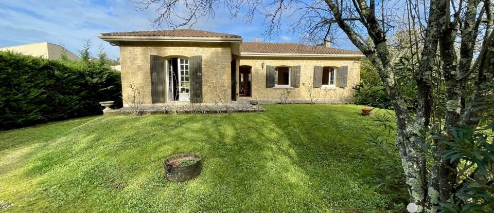 Maison 4 pièces de 108 m² à Artigues-près-Bordeaux (33370)