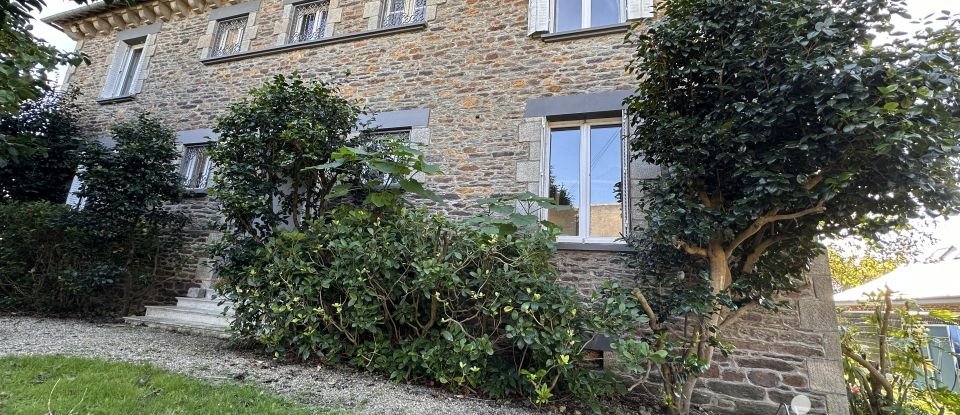 Maison 7 pièces de 247 m² à Bourgbarré (35230)