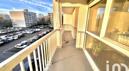 Apartment 3 rooms of 71 m² in Sartrouville (78500)