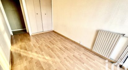 Apartment 3 rooms of 71 m² in Sartrouville (78500)