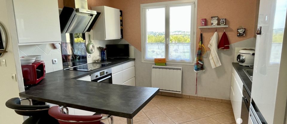 Maison 6 pièces de 118 m² à - (86130)