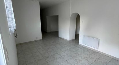 Studio 2 pièces de 42 m² à Ivry-la-Bataille (27540)