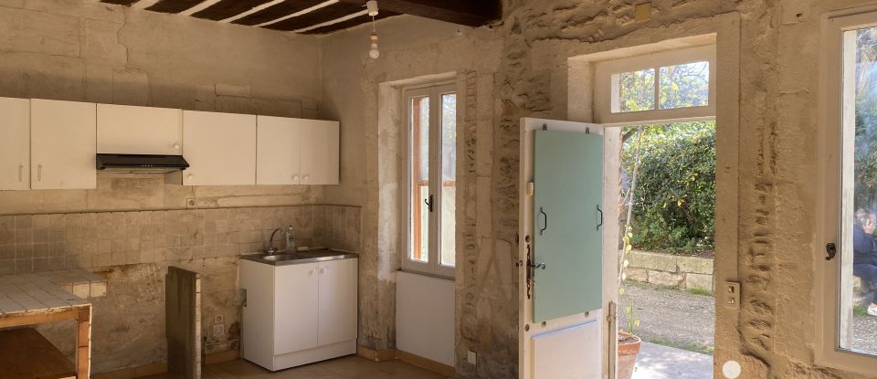 House 3 rooms of 58 m² in Saint-Rémy-de-Provence (13210)