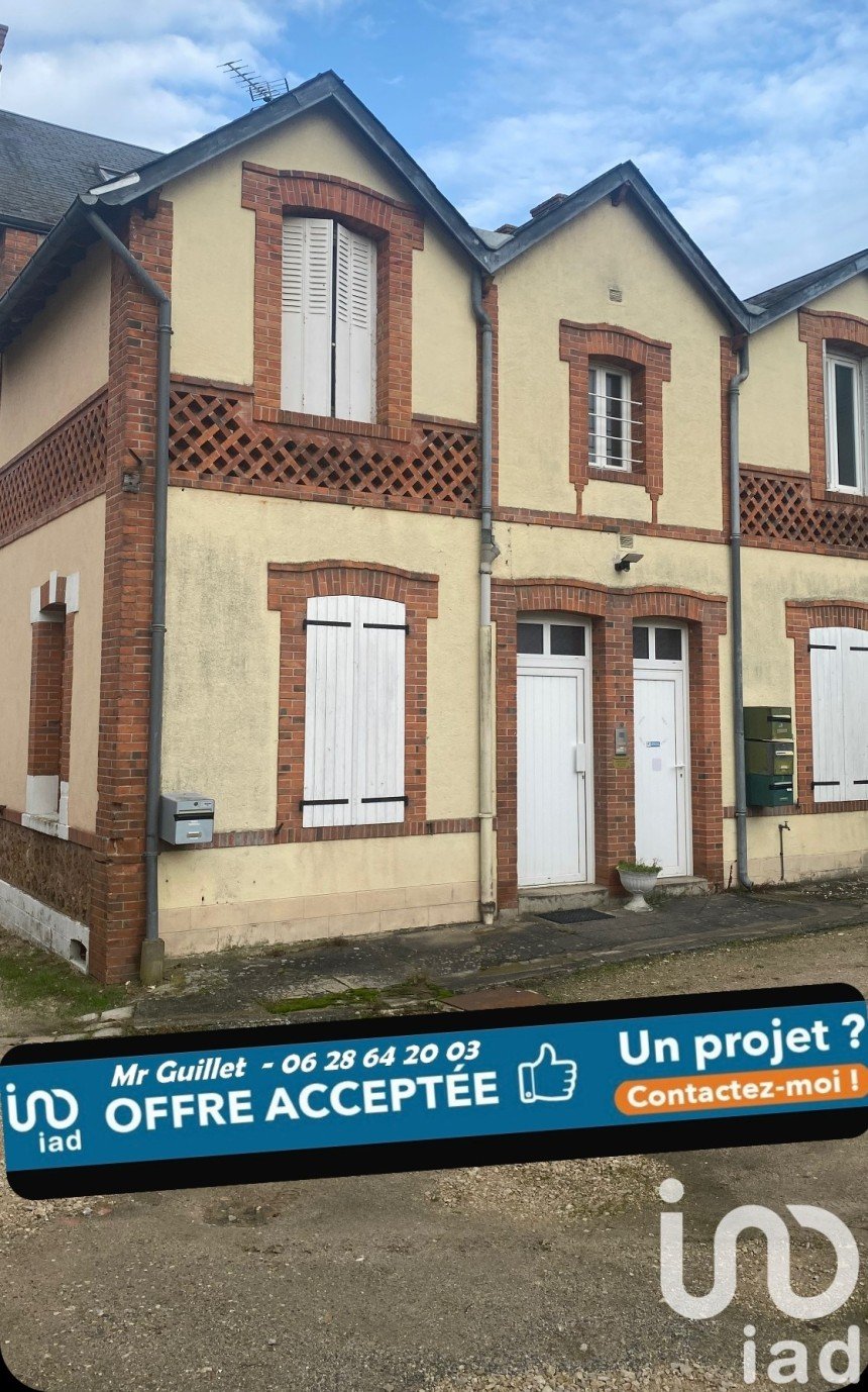 Building in Les Bordes (45460) of 290 m²