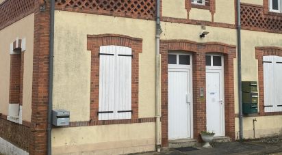 Immeuble de 290 m² à Les Bordes (45460)