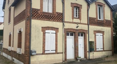 Immeuble de 290 m² à Les Bordes (45460)