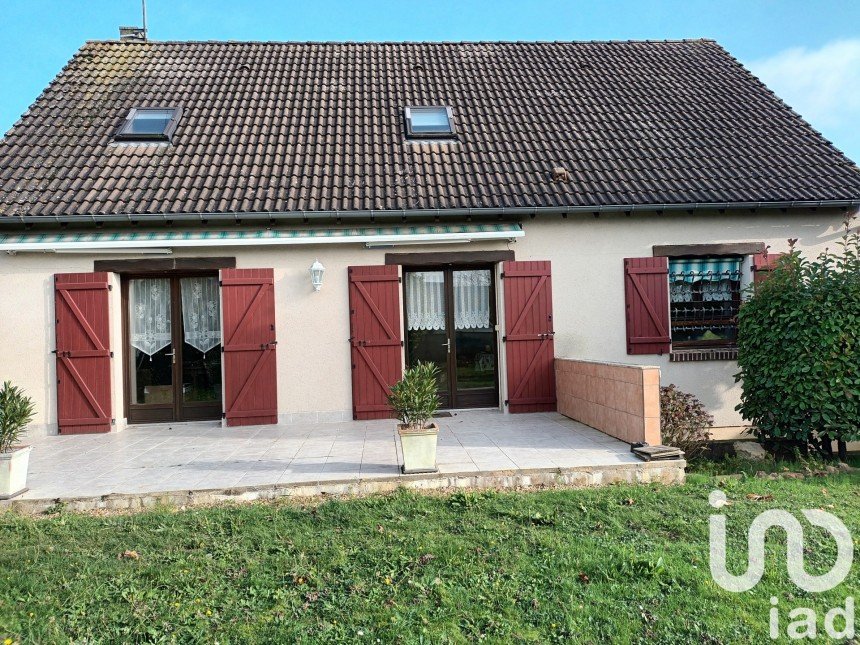 House 6 rooms of 140 m² in Ver-lès-Chartres (28630)