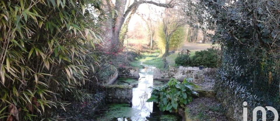 Moulin 7 pièces de 230 m² à Orignolles (17210)