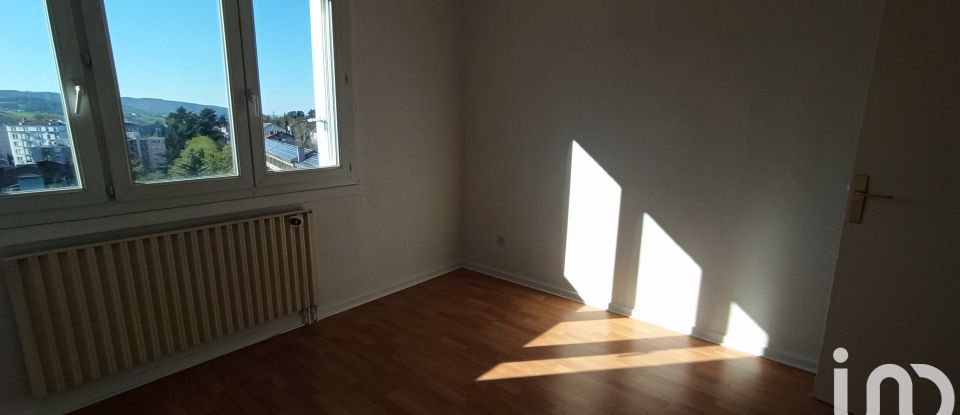 Appartement 3 pièces de 77 m² à Saint-Étienne (42100)