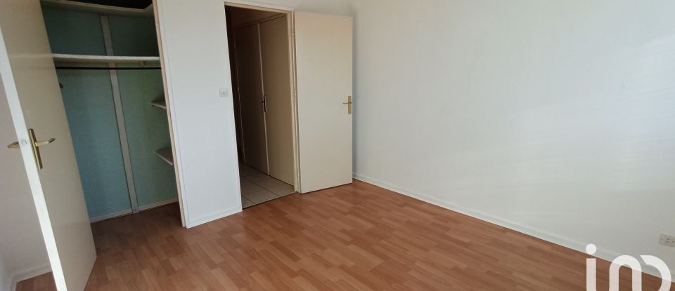 Appartement 3 pièces de 77 m² à Saint-Étienne (42100)