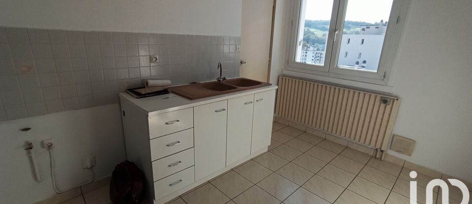 Appartement 3 pièces de 77 m² à Saint-Étienne (42100)