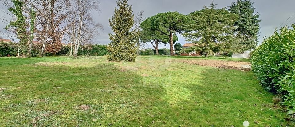 Terrain de 930 m² à Rieumes (31370)