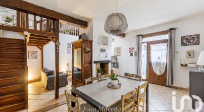 Village house 3 rooms of 109 m² in Le Perchay (95450)