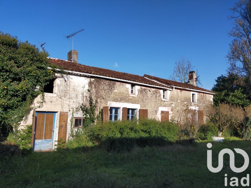 Maison de campagne 4 pièces de 103 m² à Xanton-Chassenon (85240)