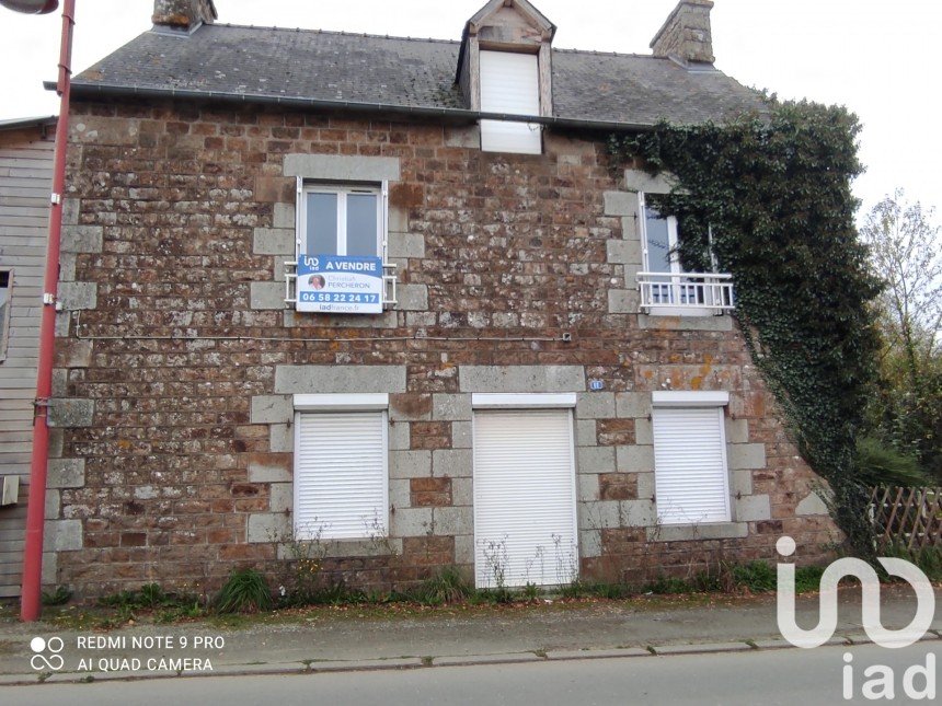 Village house 6 rooms of 140 m² in Saint-Rémy-du-Plain (35560)