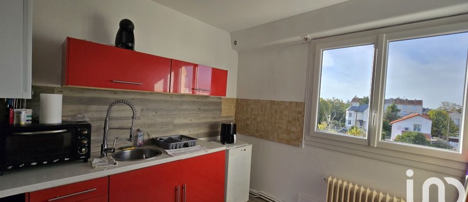 Apartment 3 rooms of 59 m² in Niort (79000)