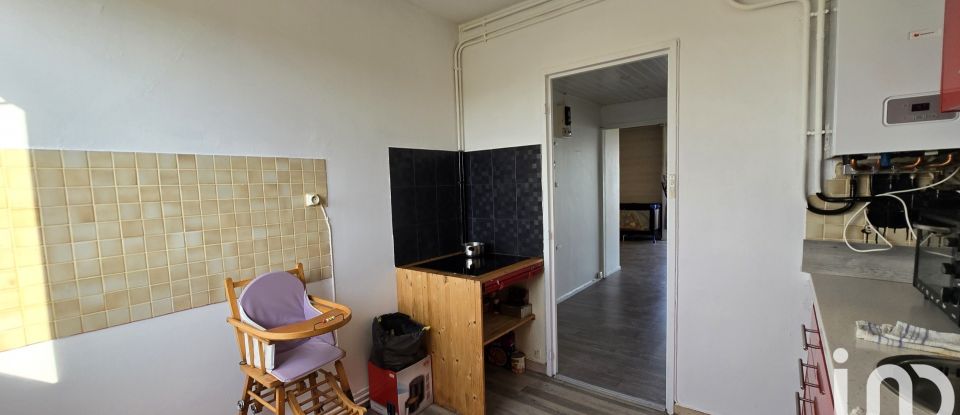 Apartment 3 rooms of 59 m² in Niort (79000)