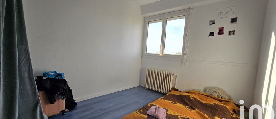 Apartment 3 rooms of 59 m² in Niort (79000)