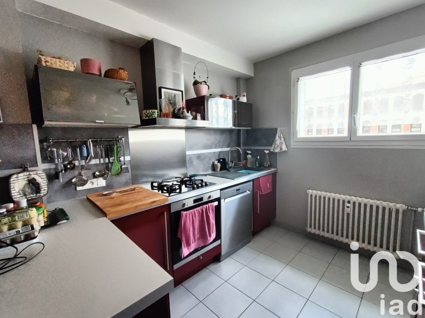 Appartement 3 pièces de 86 m² à Cusset (03300)