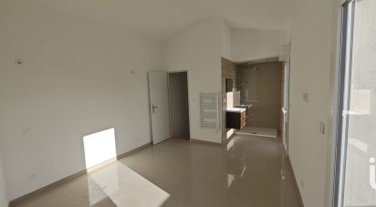 Maison 3 pièces de 65 m² à Milhaud (30540)